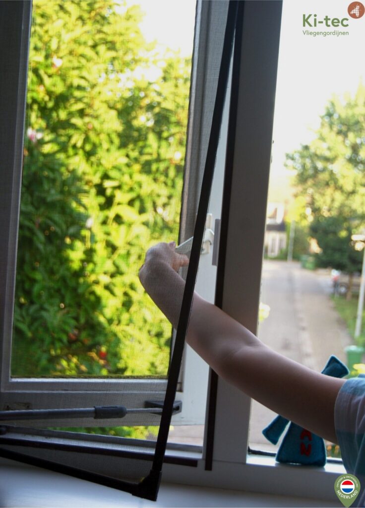 magnetische raamhor zonder boren Ki-tec op open raam